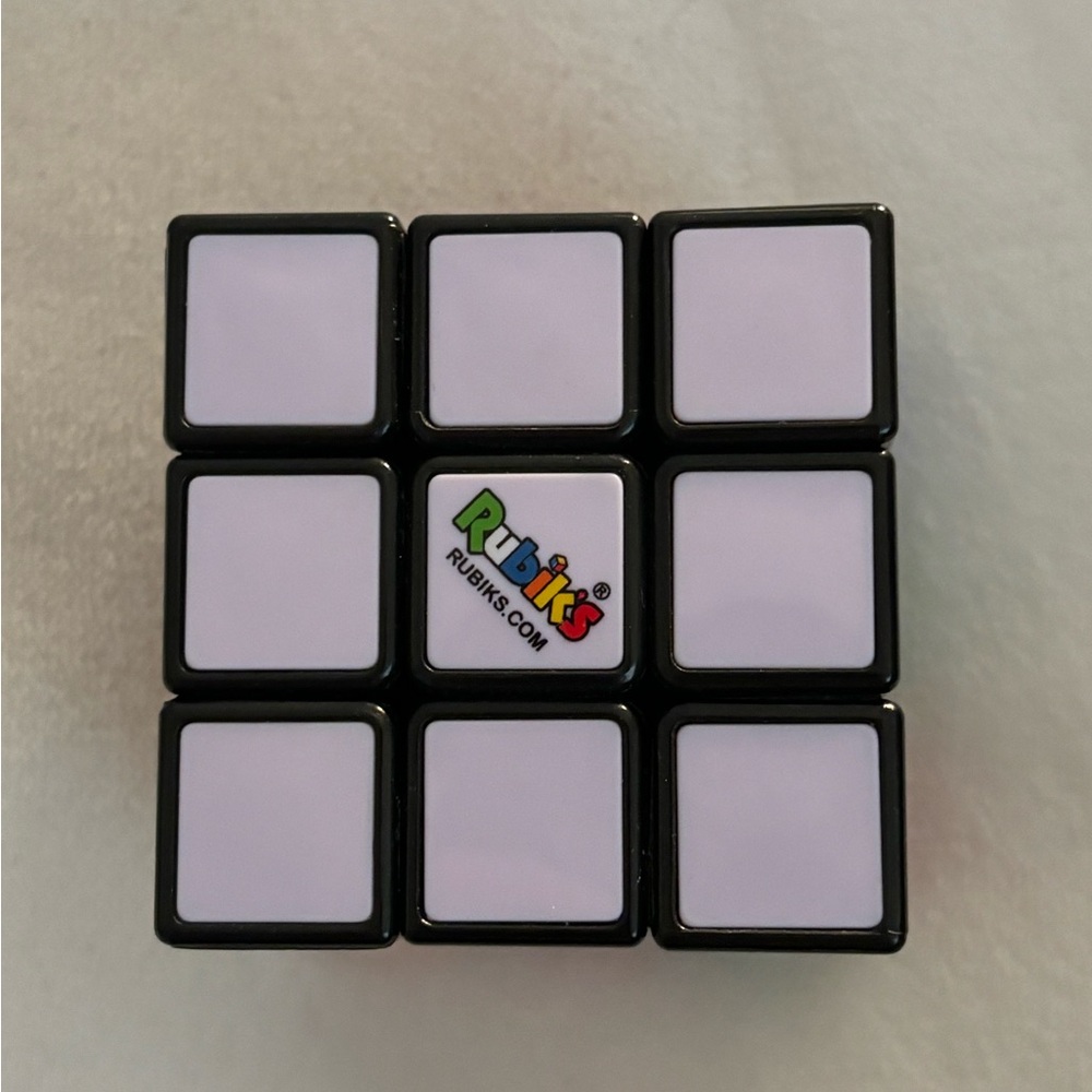 rubiks cube ! - Picture 4 of 4